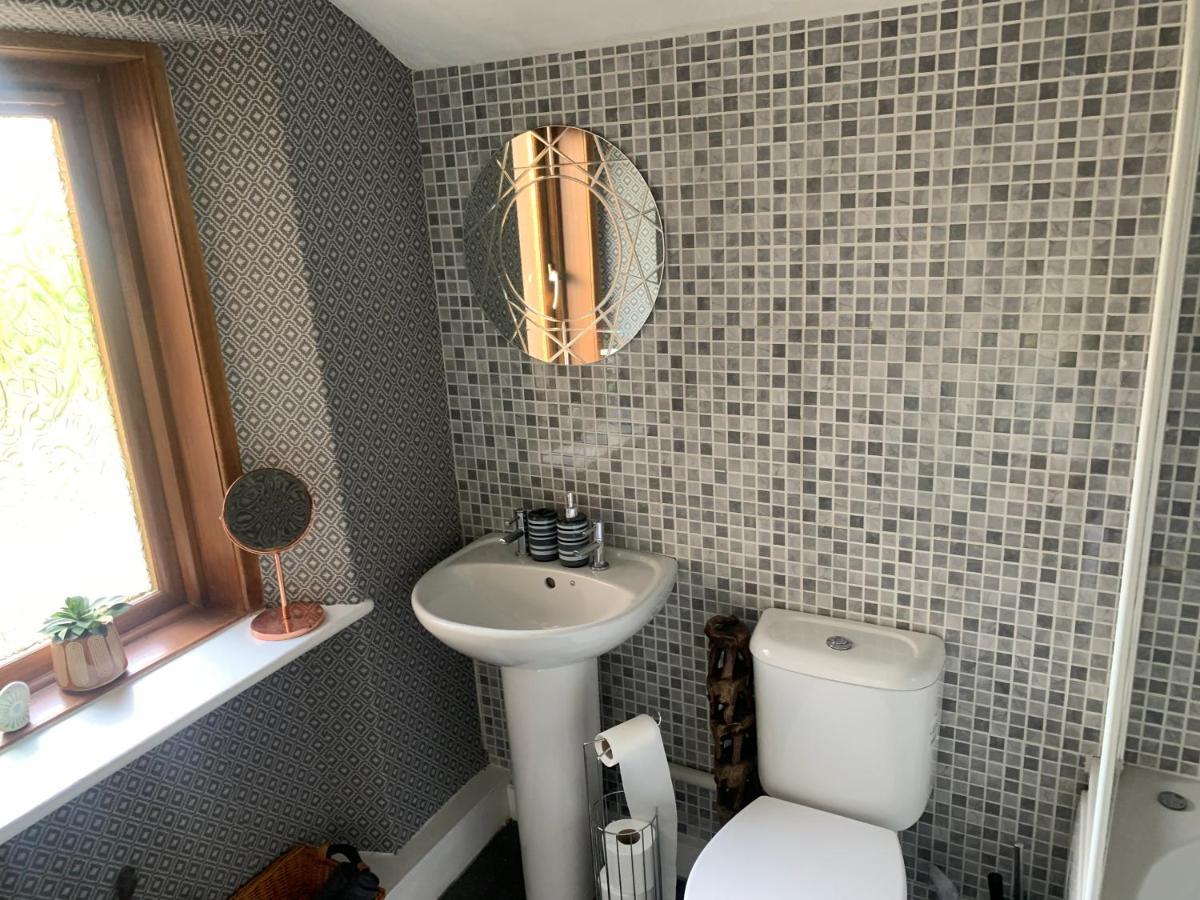 Spacious Villa 5 Mins From Nature Reserve And Town South Kessock Екстериор снимка