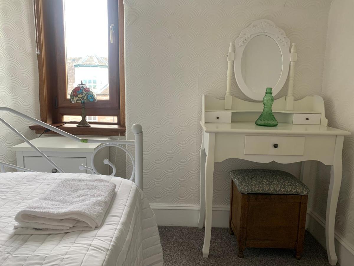 Spacious Villa 5 Mins From Nature Reserve And Town South Kessock Екстериор снимка